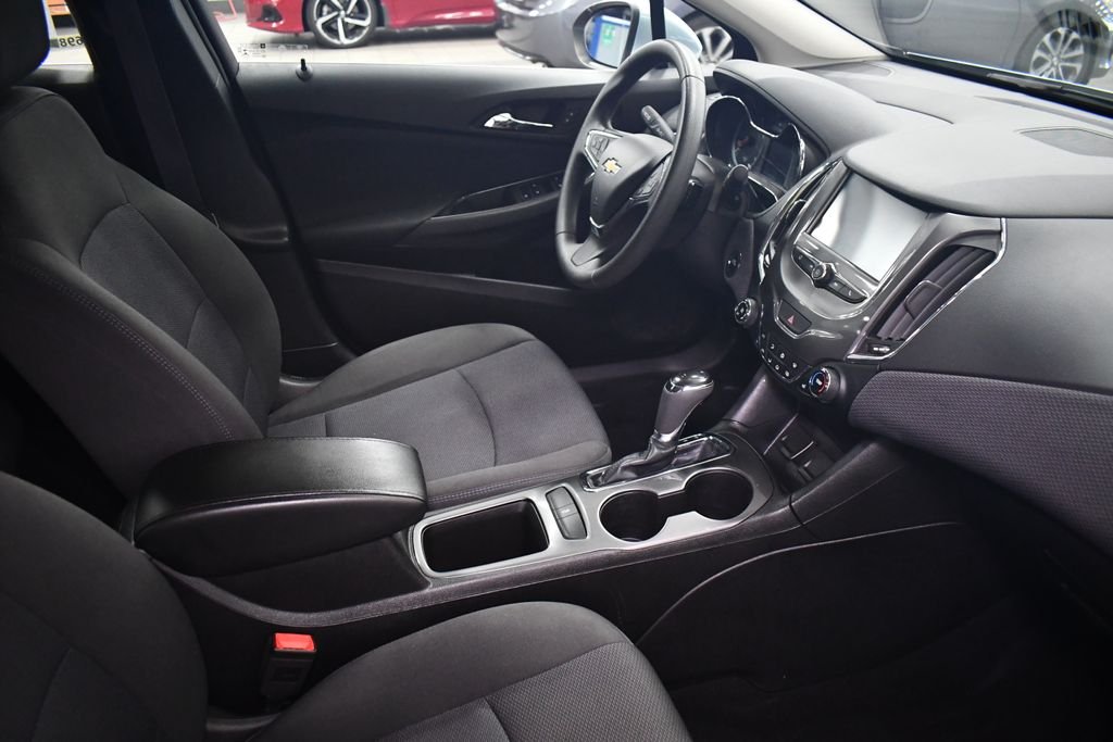 Used 2017 Arctic Blue Chevrolet LT image 32