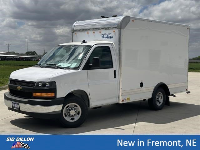 2025 Chevrolet Express Cutaway