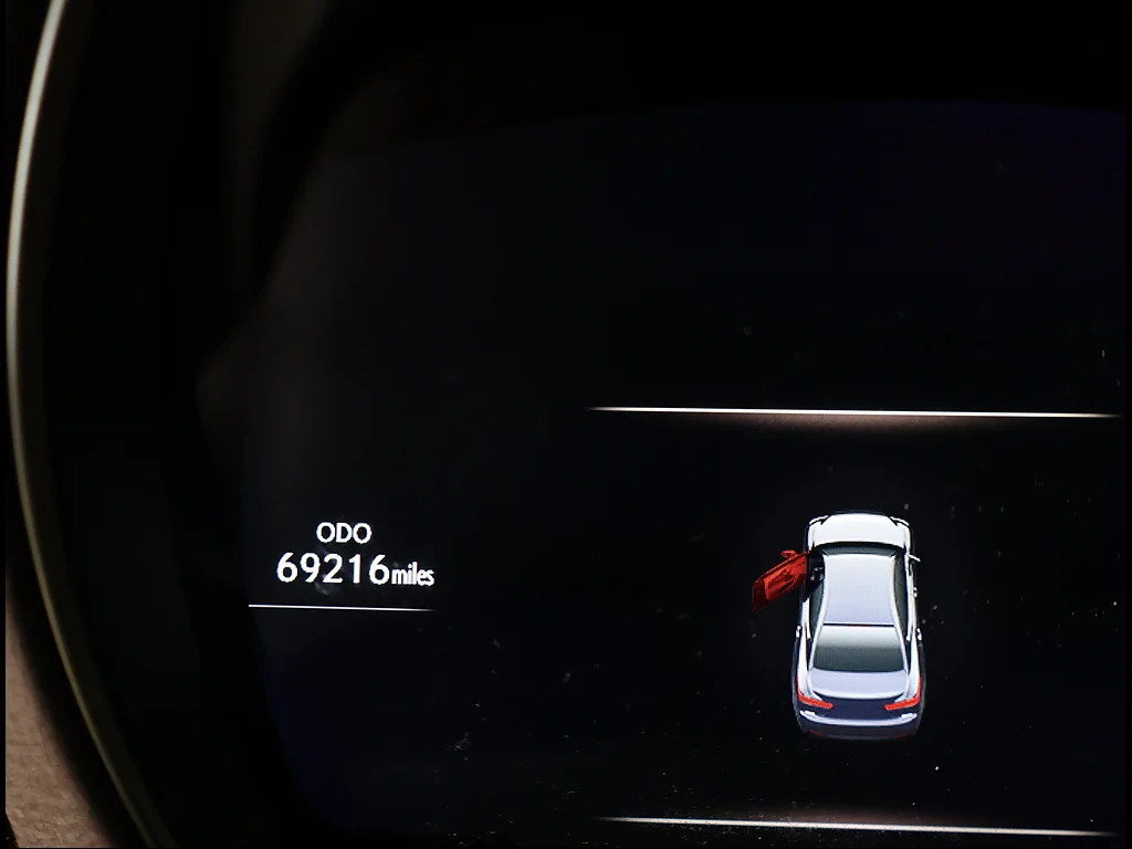 Used 2020 MANGANESE LUSTER Lexus Base image 9