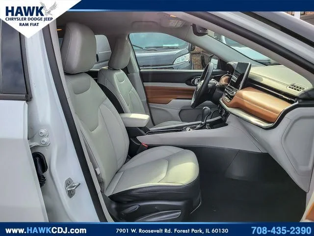 Used 2022 White Jeep Limited image 32