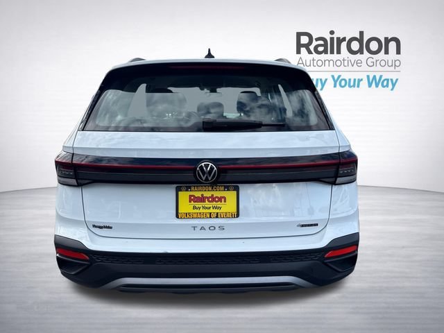 Certified Used 2025 Pure White Volkswagen S image 6