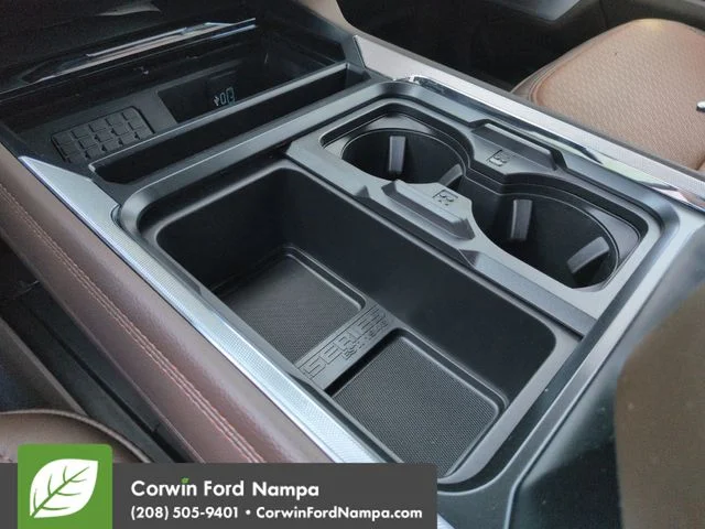 New 2026 Agate Black Metallic Ford King Ranch image 18
