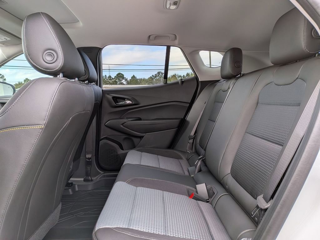 2026 Chevrolet Trax LT - Photo 34