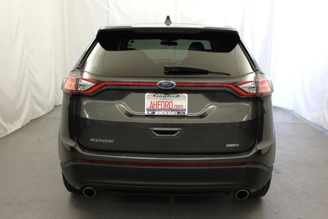 Used 2016 Magnetic Metallic Ford SE image 11