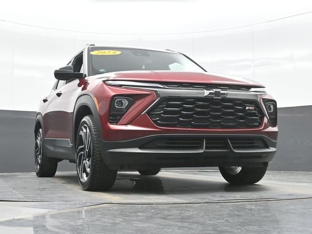 Used 2024 Red Chevrolet RS image 22