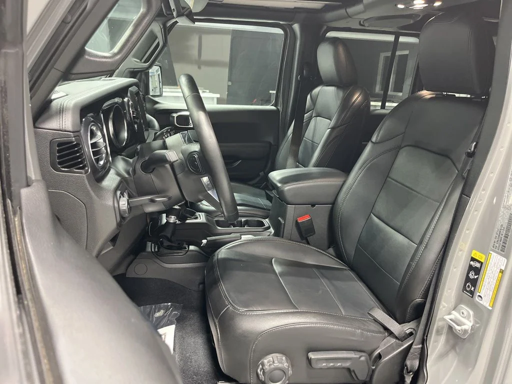 Used 2022 Gray Clearcoat Jeep Unlimited Sahara Altitude image 12