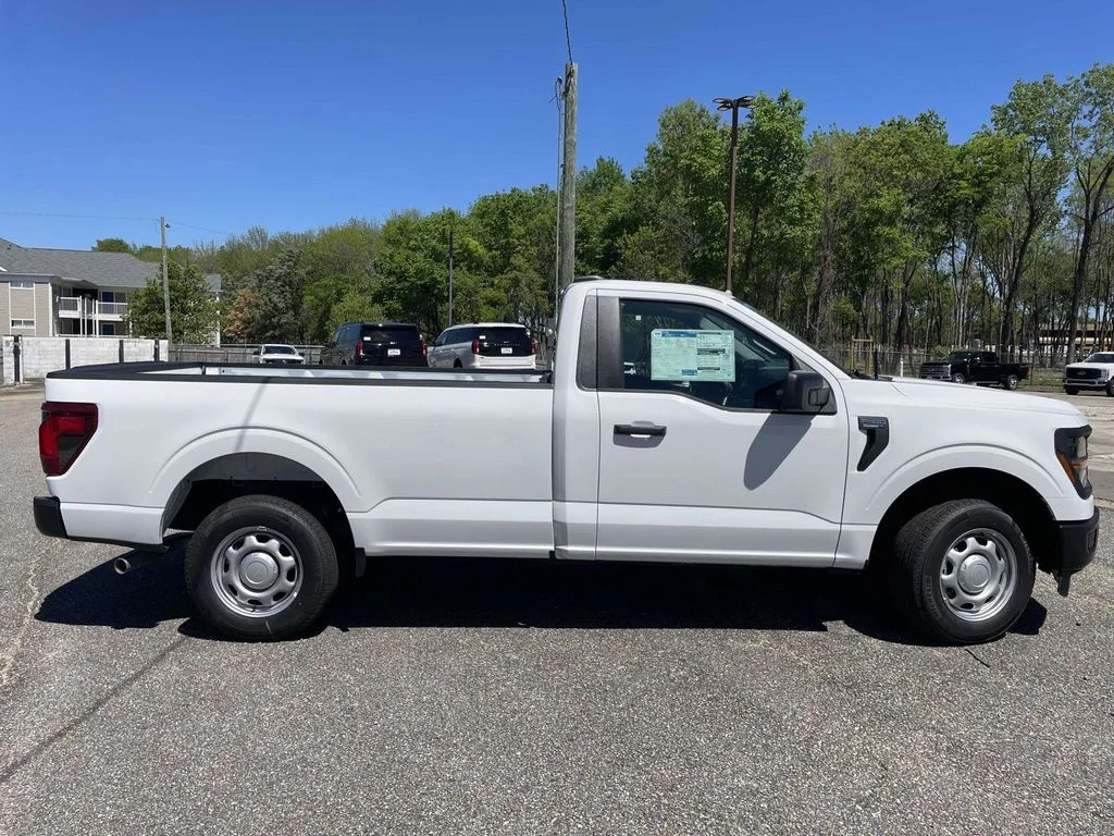 New 2026 White Ford XL image 2