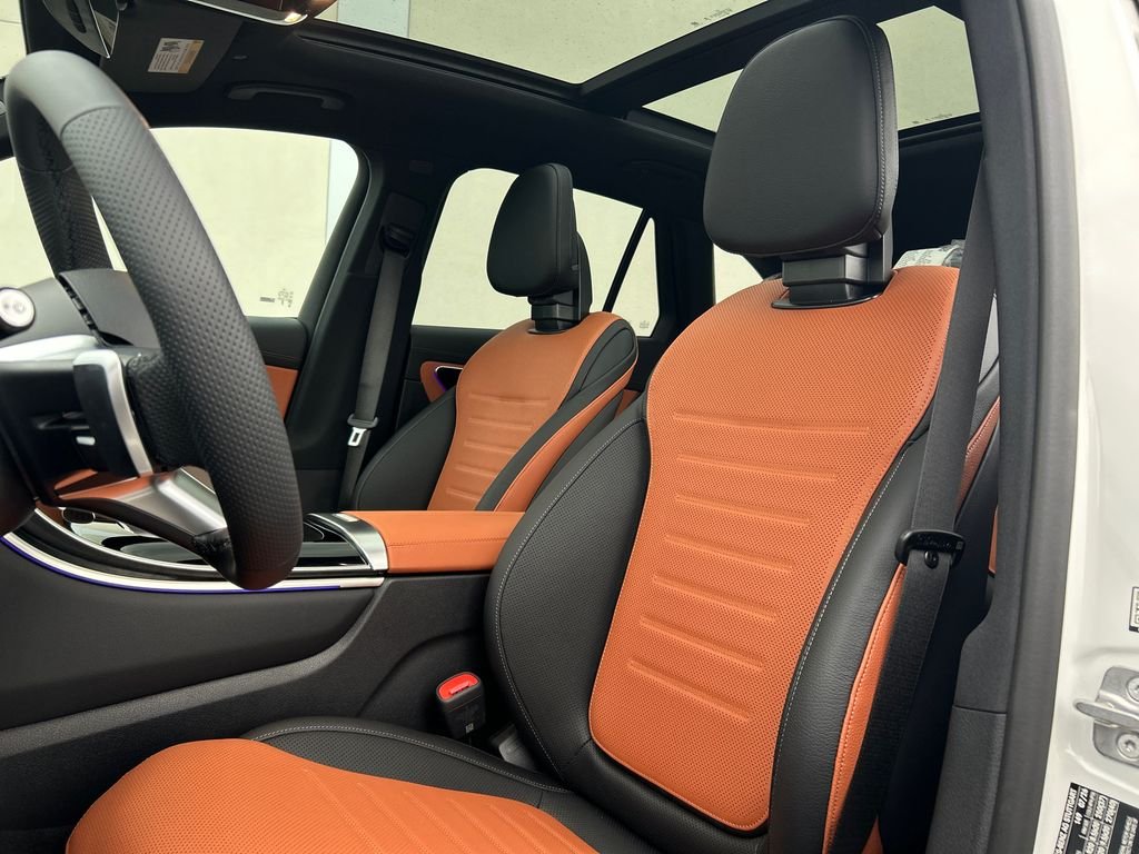 New 2027 Polar White Mercedes-Benz GLC 300 image 15