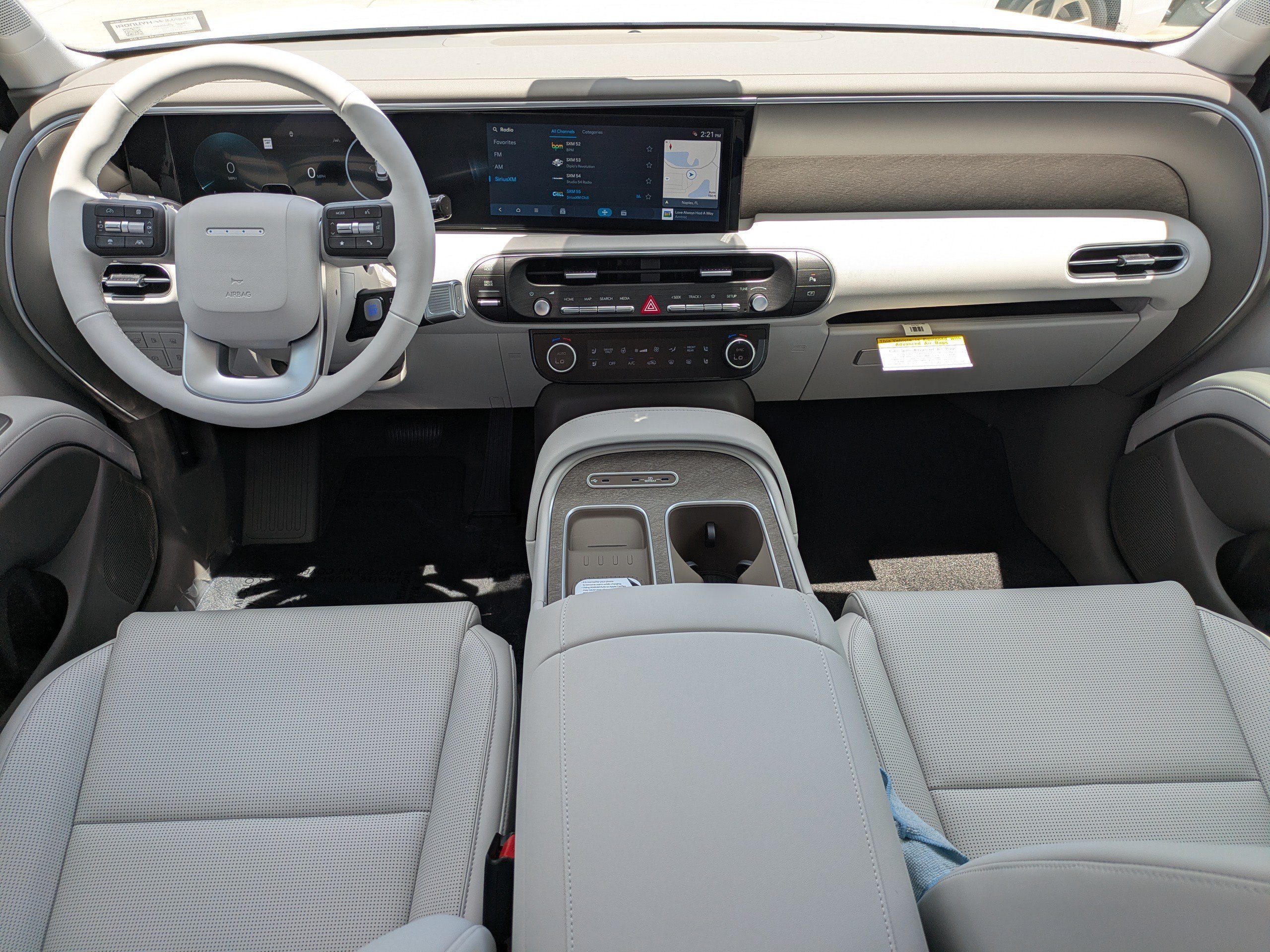 New 2026 Creamy White Pearl Hyundai Blue SEL Premium 8P image 13