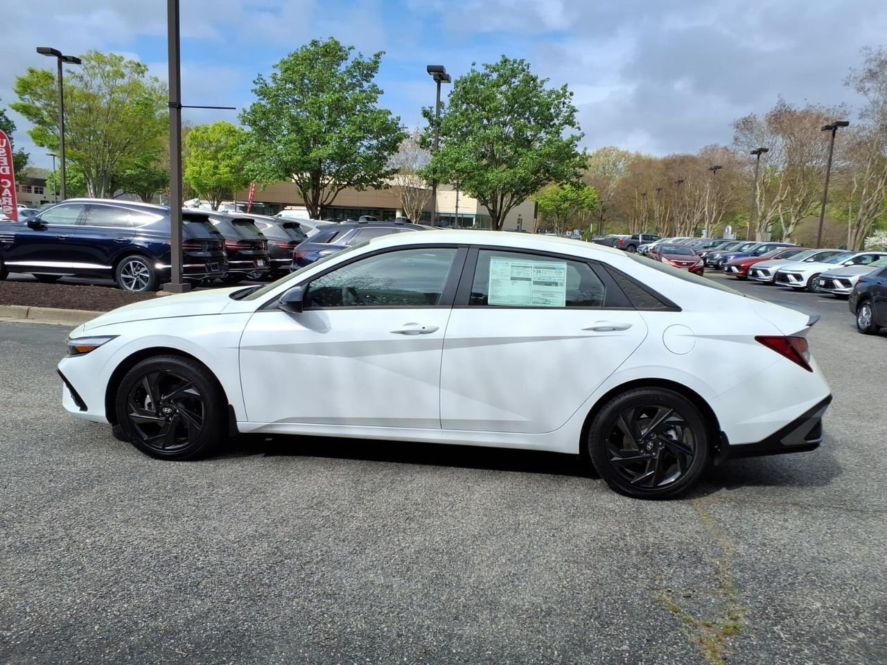 New 2026 Serenity White Hyundai SEL Sport image 9