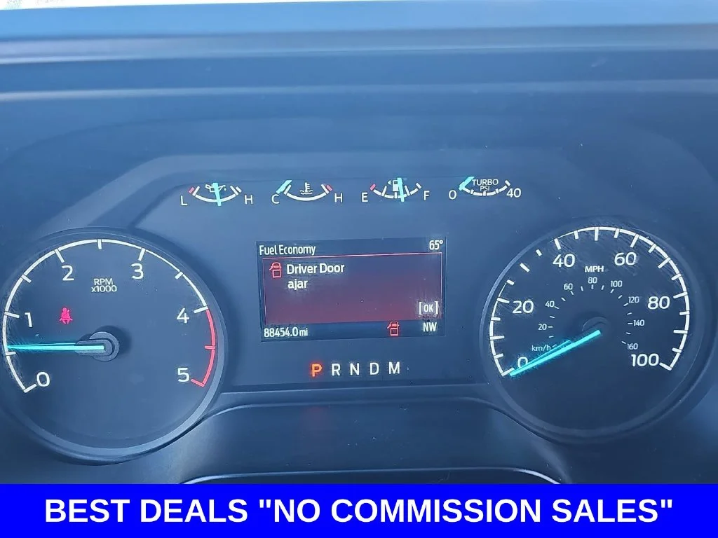 Used 2023 Iconic Silver Metallic Ford XLT image 18