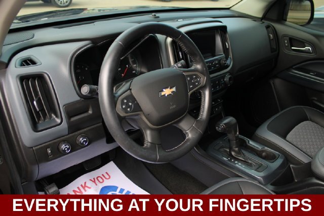 Used 2018 BLACK Chevrolet 4WD Z71 image 2