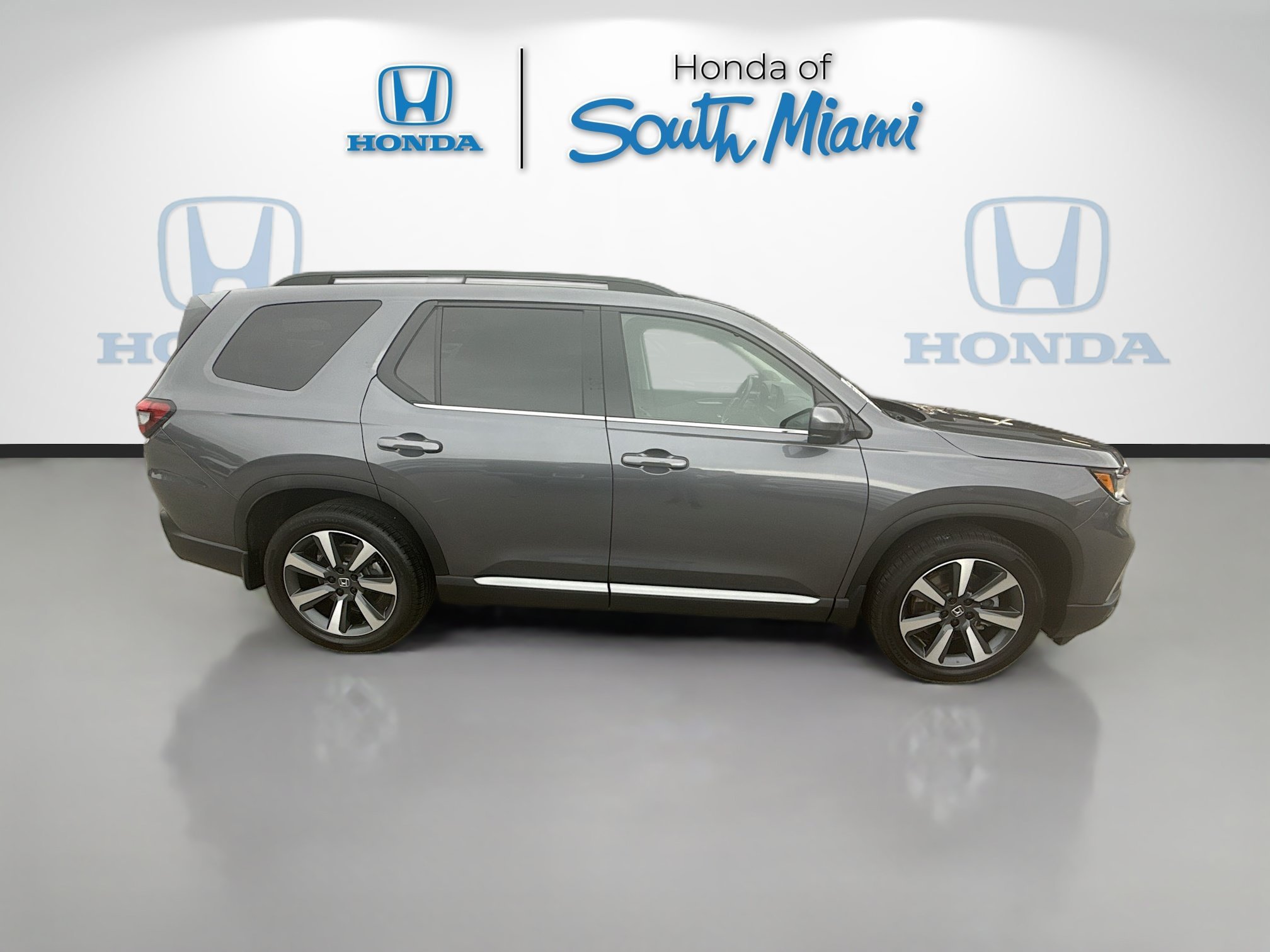 2025 Honda Pilot Touring - Photo 8