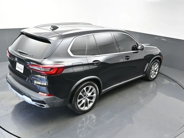 Used 2020 Black BMW sDrive40i image 63