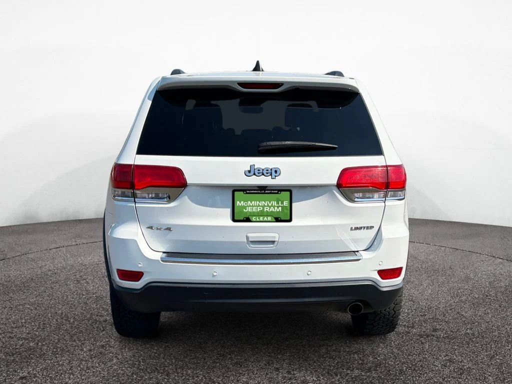 Used 2018 White Jeep Limited image 4