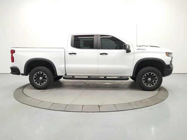 Used 2023 White Chevrolet ZR2 image 8
