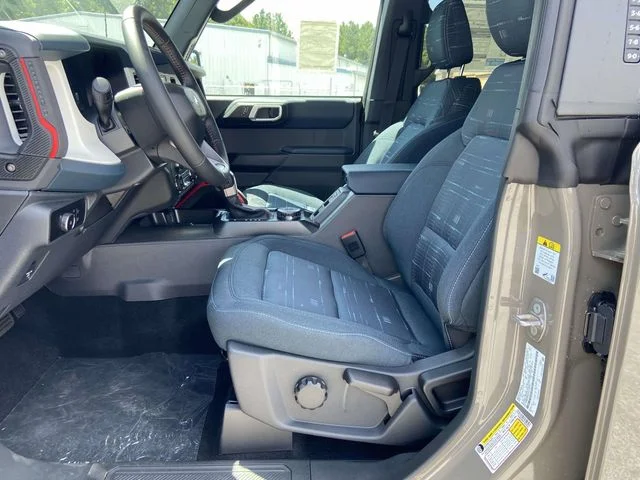 2026 Ford Bronco 2-Door Base - Photo 11