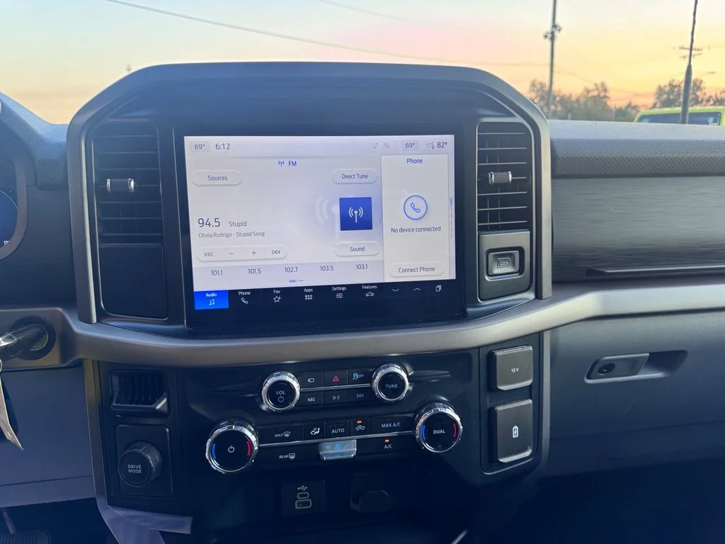 Used 2025 Black Ford XLT image 15