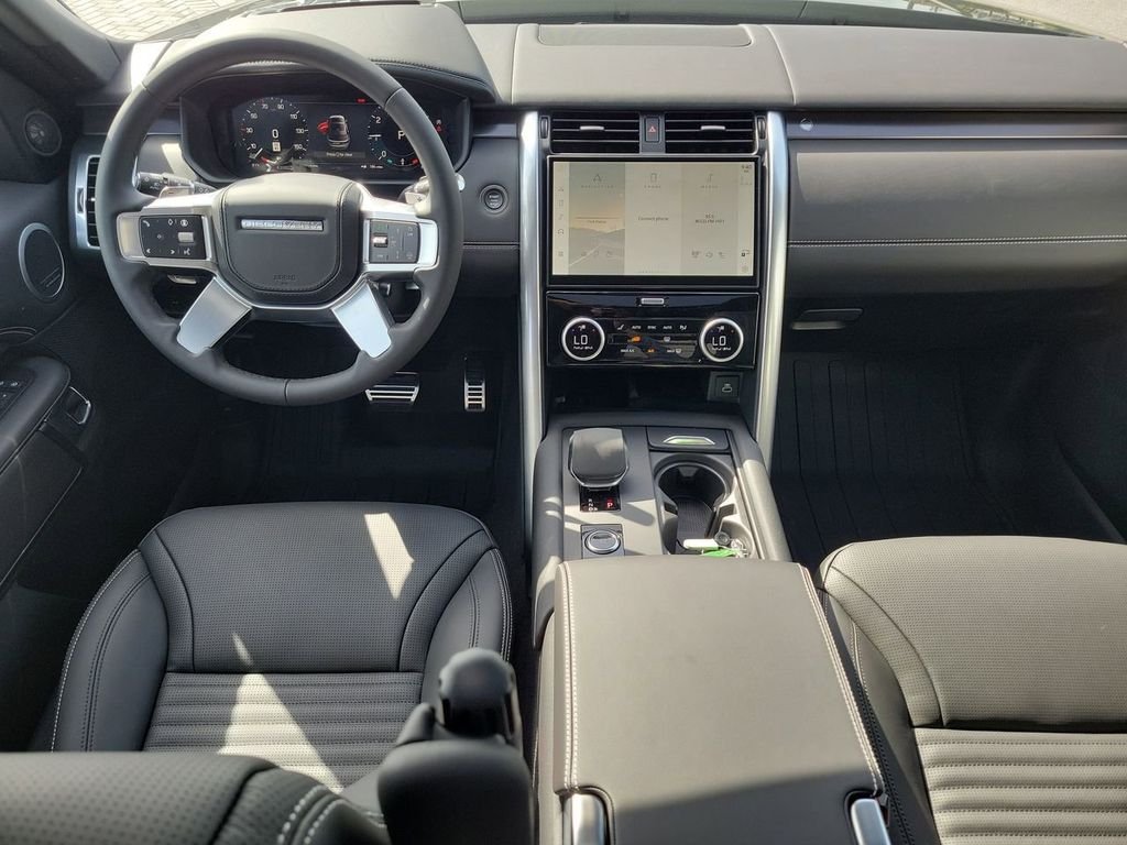 2025 Land Rover Discovery Metropolitan Edition - Photo 18