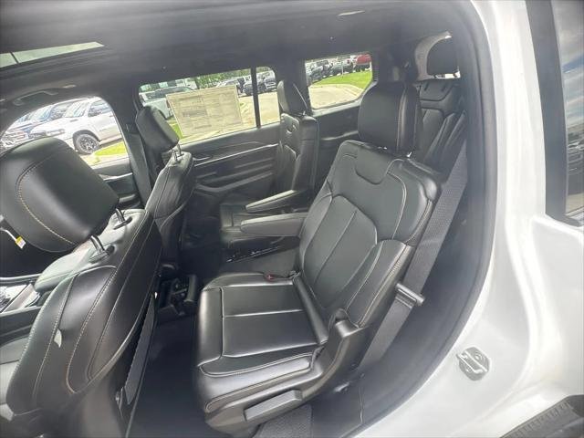 New 2026 Bright White Clear-Coat Exterior Paint Jeep 85th Anniversary image 13