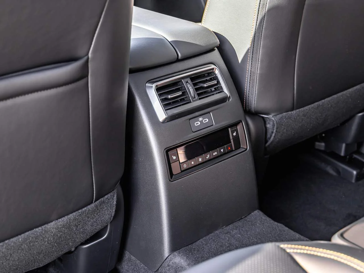 2026 Mazda CX-90 Premium Sport Package - Photo 25