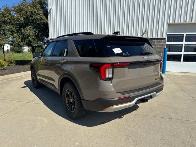 New 2027 Gray Ford Tremor image 38