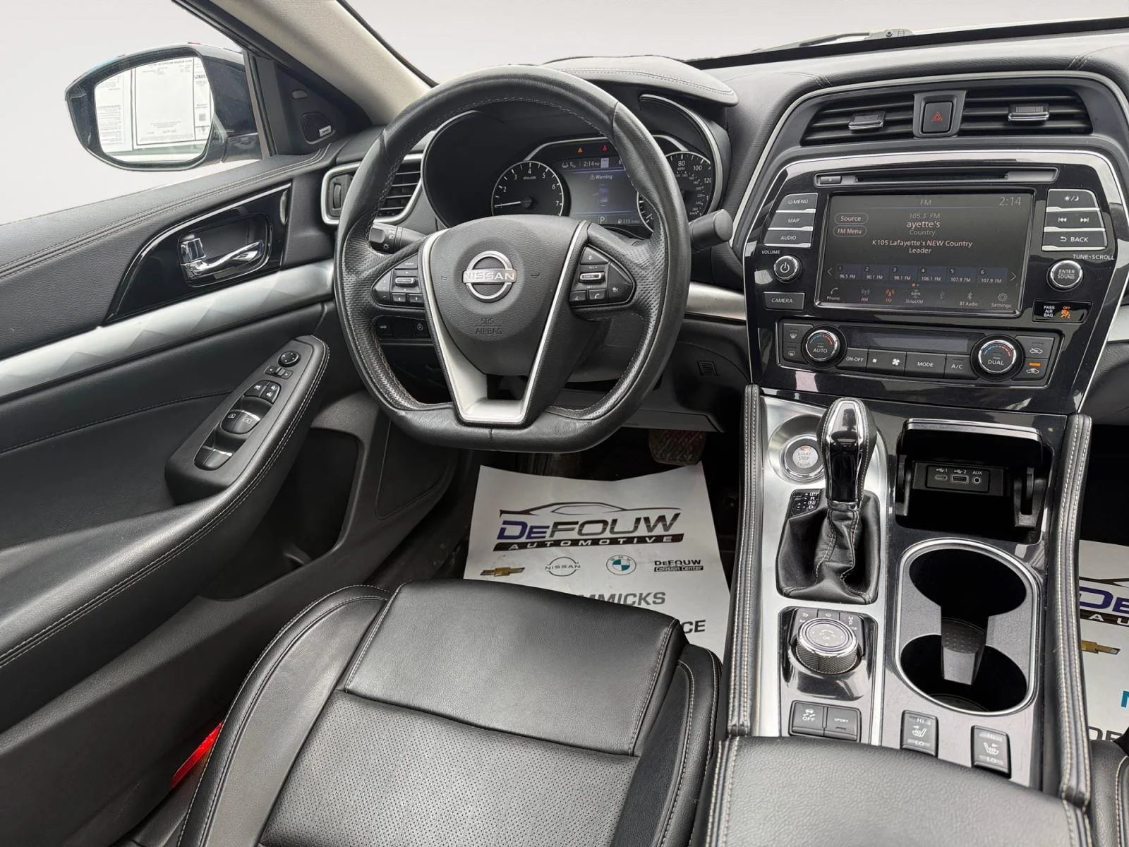 Used 2023 GRAY NISSAN SL SEDAN image 11
