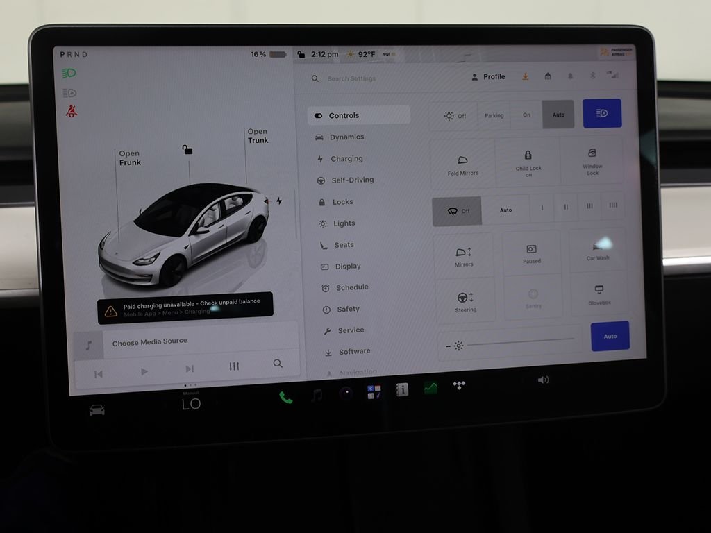 Used 2022 White Tesla Long Range image 40