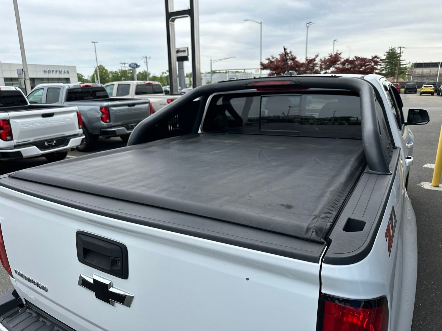 Used 2019 Summit White Chevrolet Z71 with Trailering Package - Bed Liner - Skid Plate Package - Off-Road Sport Bar - Premium Sound image 13