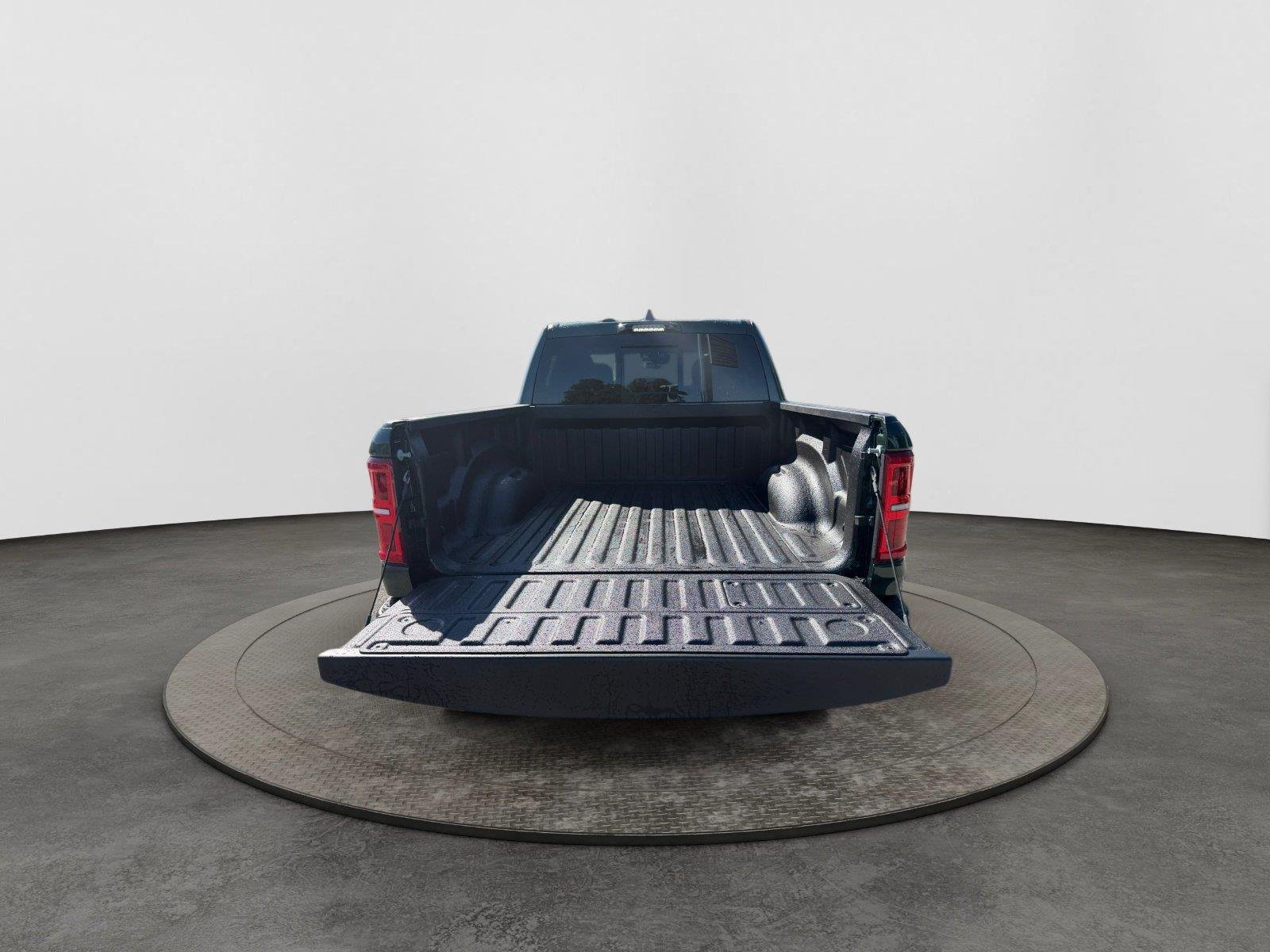 New 2026 Serrano-Green Metallic Exterior Paint RAM RHO image 6