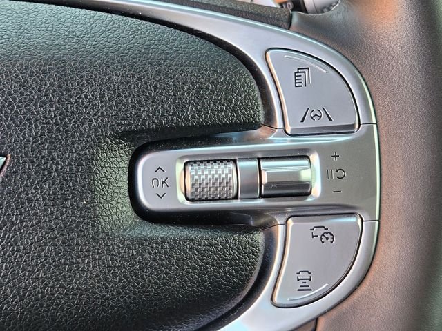 Used 2023 White Genesis 2.5T image 16