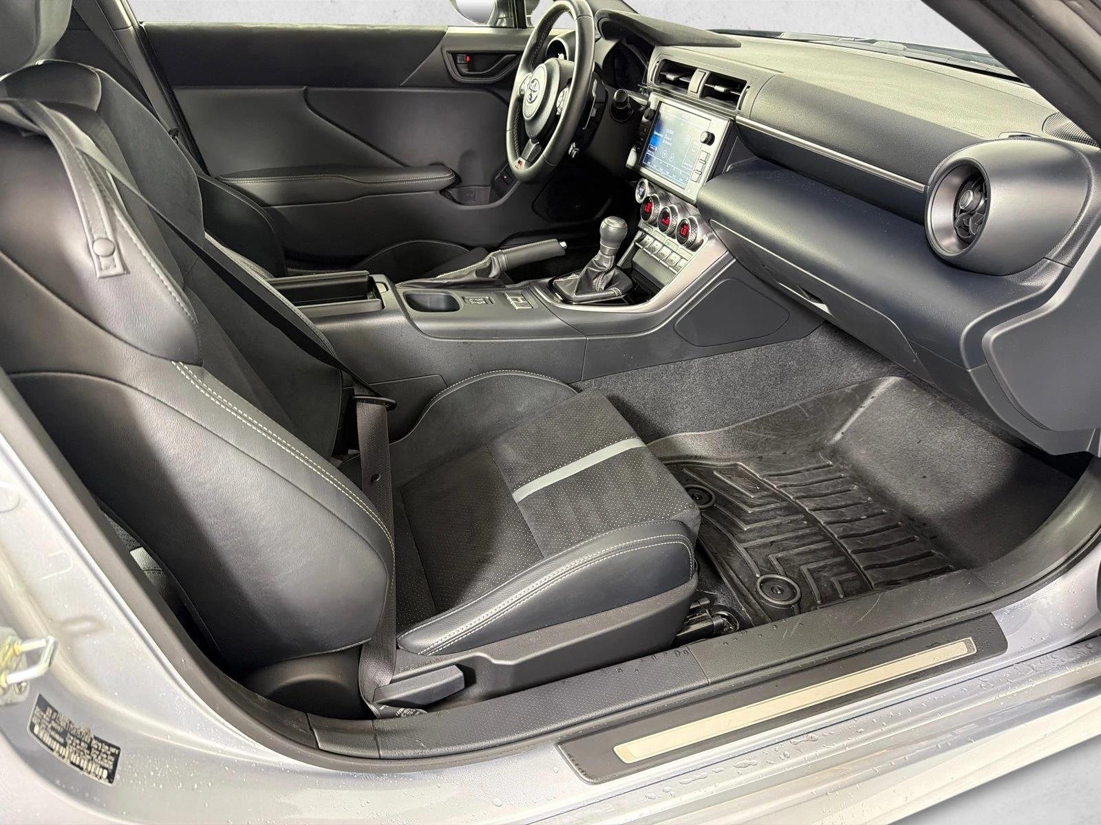 Used 2025 Steel/20 Toyota Premium image 13