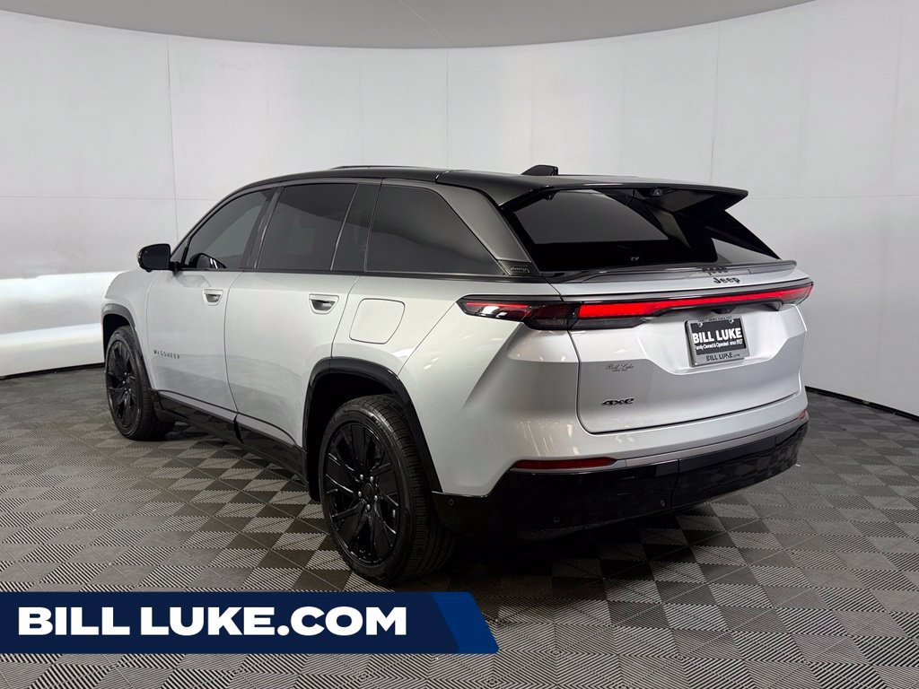 Used 2025 Silver Jeep Launch Edition image 9