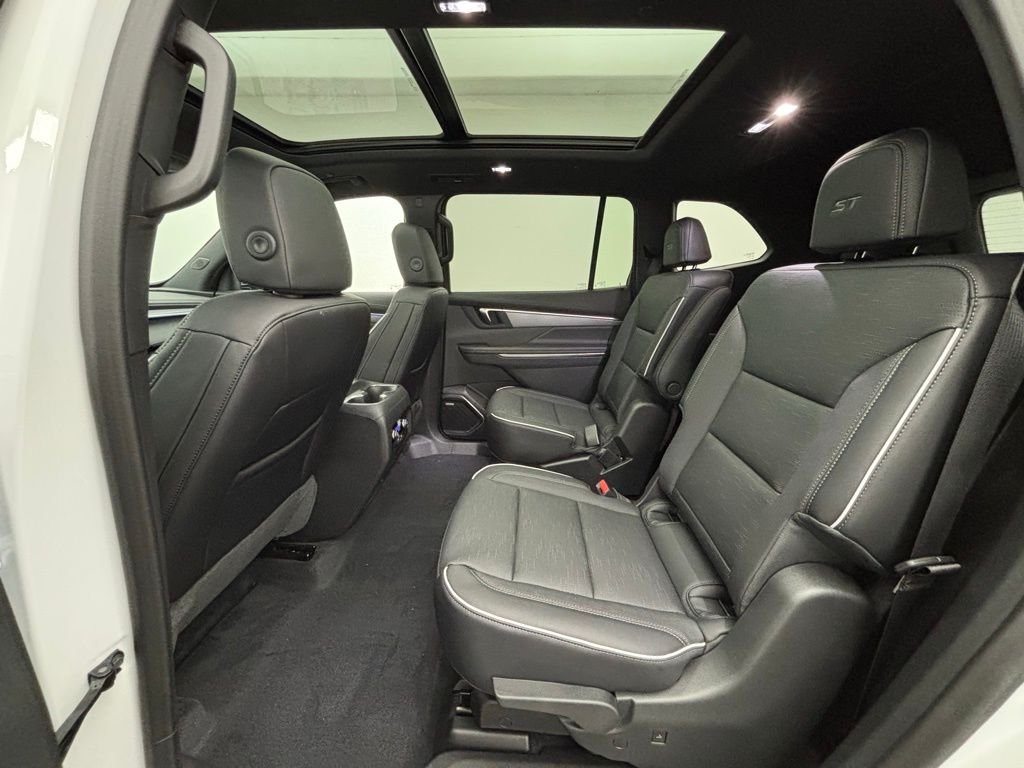 New 2026 Summit White Buick Sport Touring image 47