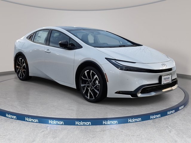 2026 Toyota Prius Plug-in Hybrid XSE Premium - Photo 2