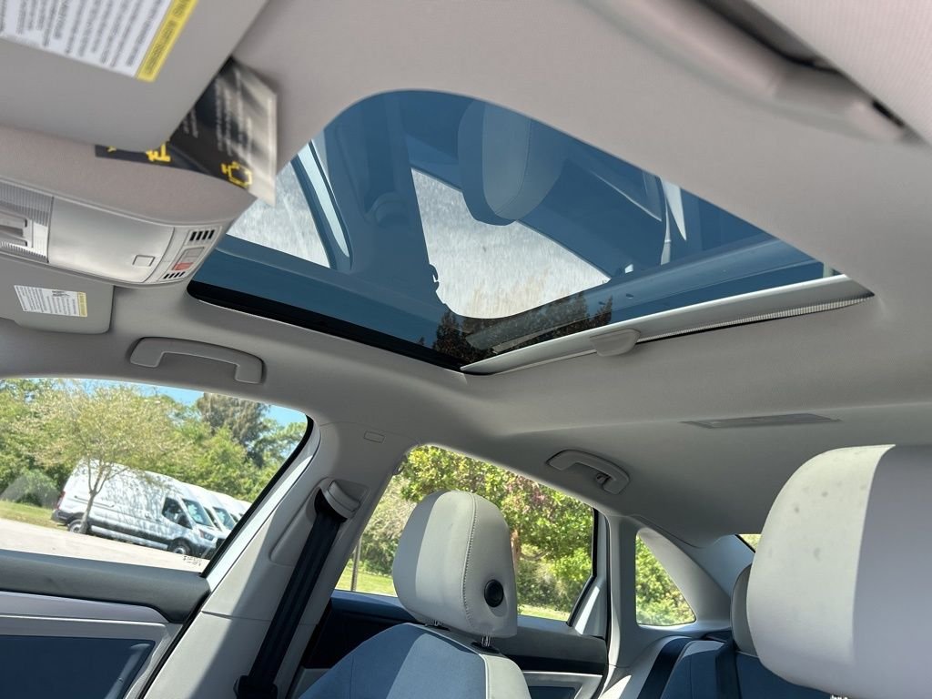 New 2026 White Volkswagen 1.5T SE image 22