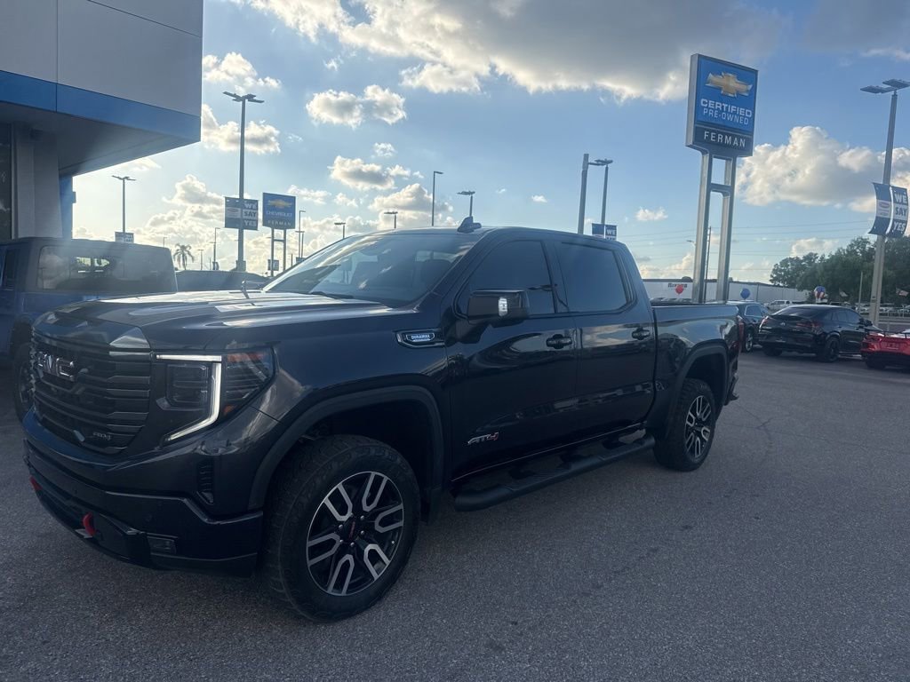 2023 GMC Sierra 4WD Crew Cab Short Box AT4's photo