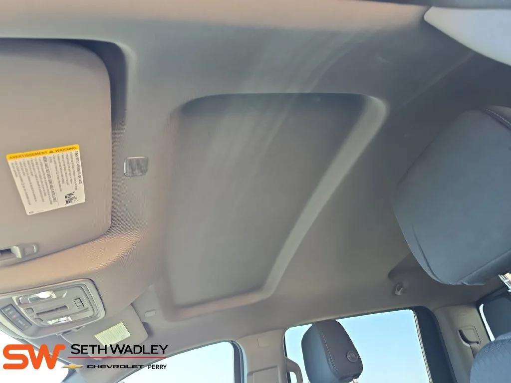 Used 2025 Sterling Gray Metallic Chevrolet LT image 31