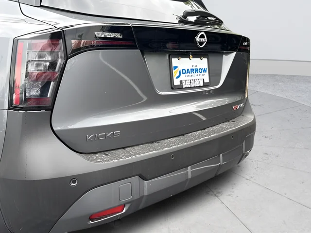 New 2026 Gun Metallic / Scarlet Ember Tintcoat Two-tone Nissan SR image 28