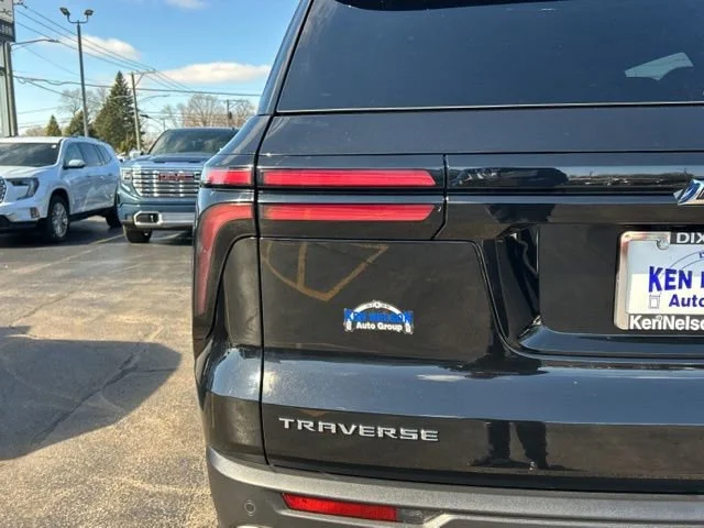 New 2026 Mosaic Black Metallic Chevrolet LT image 11