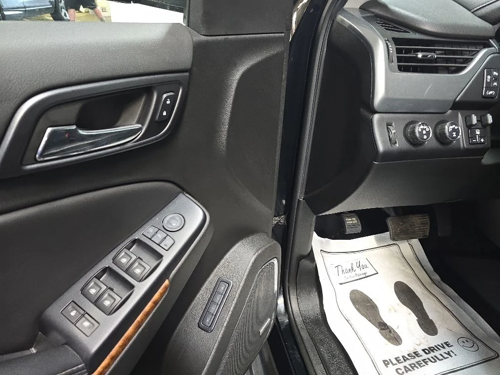 Used 2018 Black Chevrolet Premier image 30