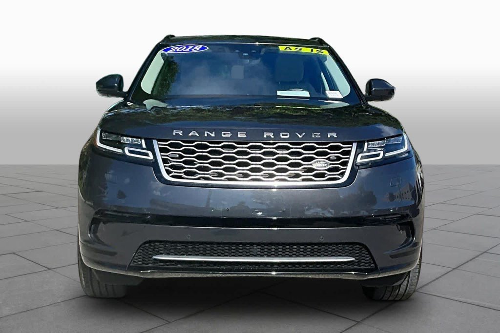 Used 2018 Gray Land Rover S image 4