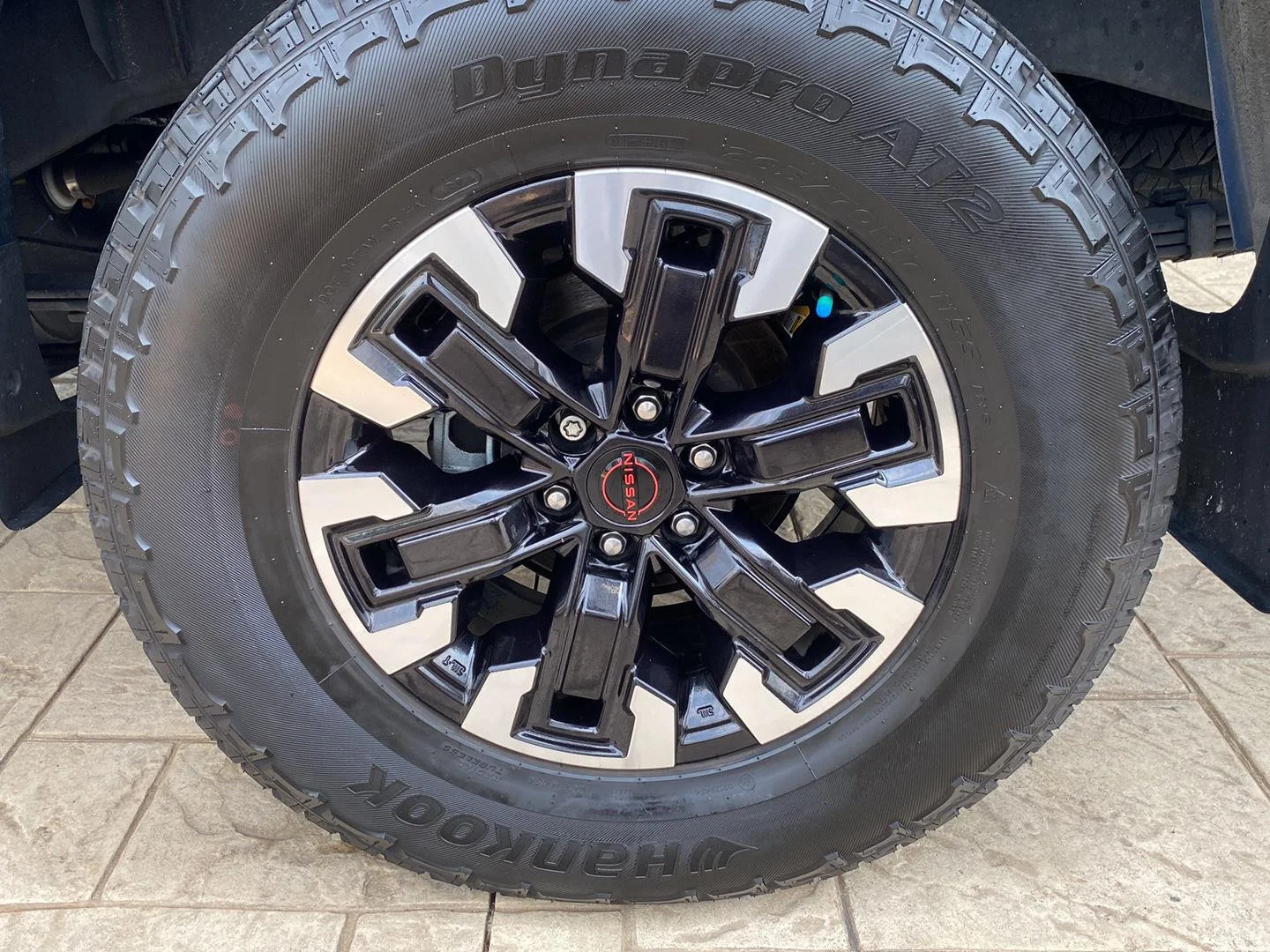 Used 2024 Bluestone Pearl Nissan PRO-4X image 14