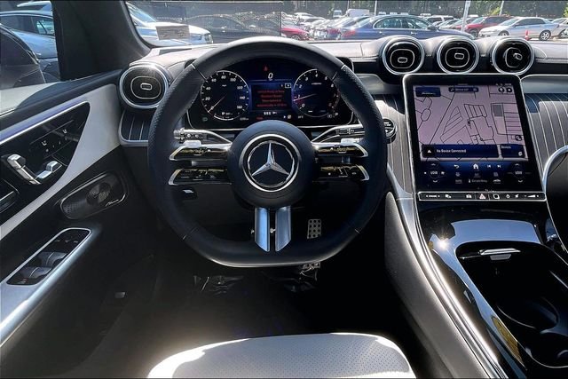 Certified Used 2024 White Mercedes-Benz GLC 300 image 4