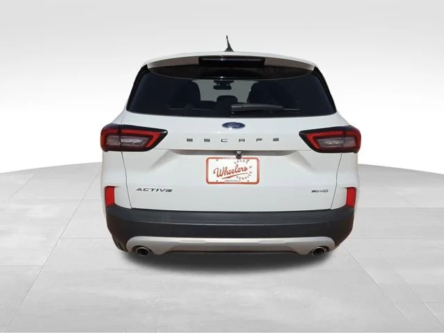 Used 2024 White Ford Active image 4