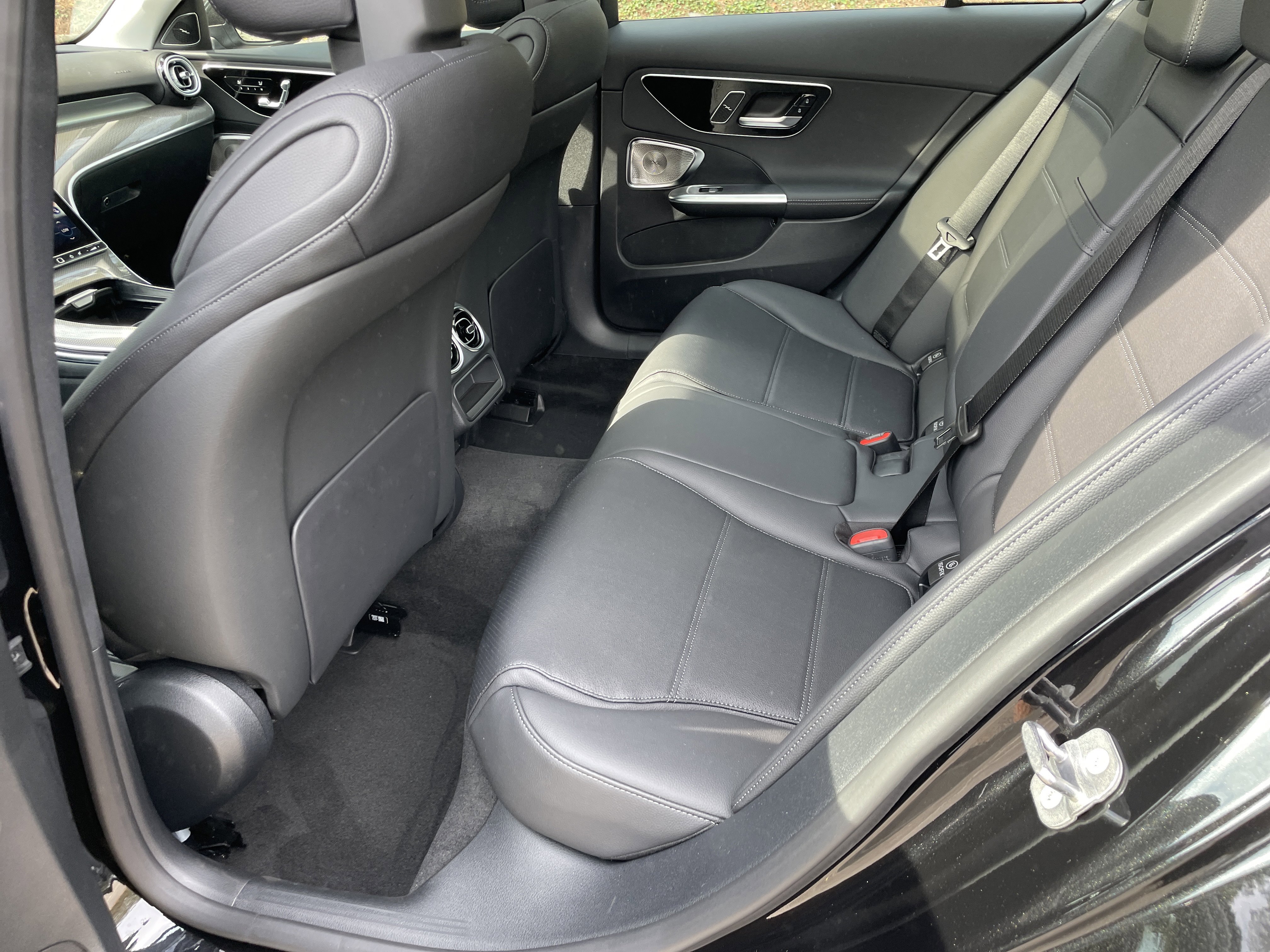 New 2026 Obsidian Black Metallic Mercedes-Benz C 300 Sedan image 36