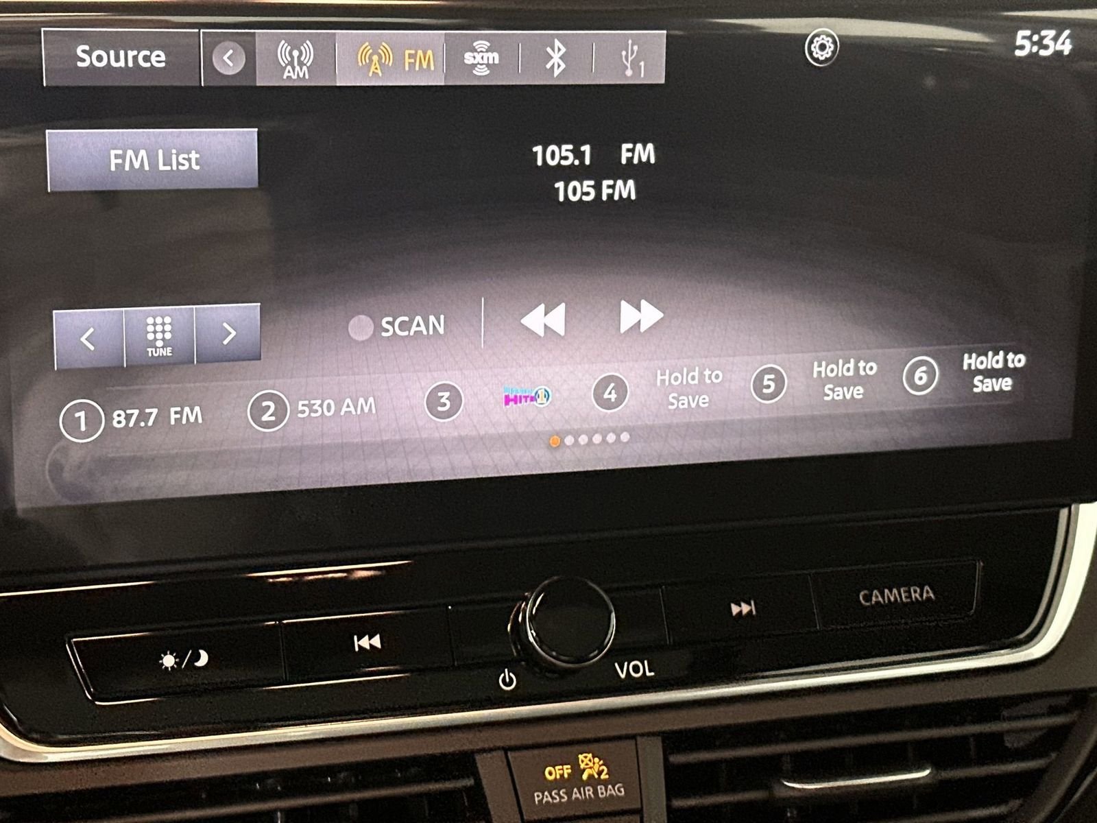 2025 Nissan Altima SR - Photo 16