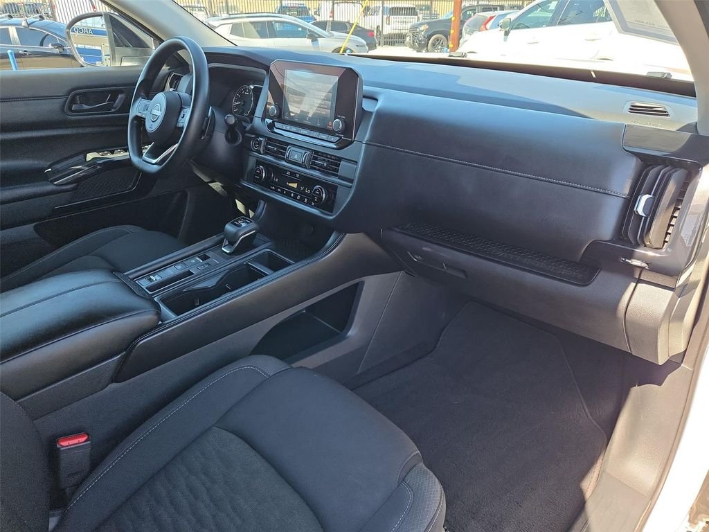 2024 Nissan Pathfinder S - Photo 20