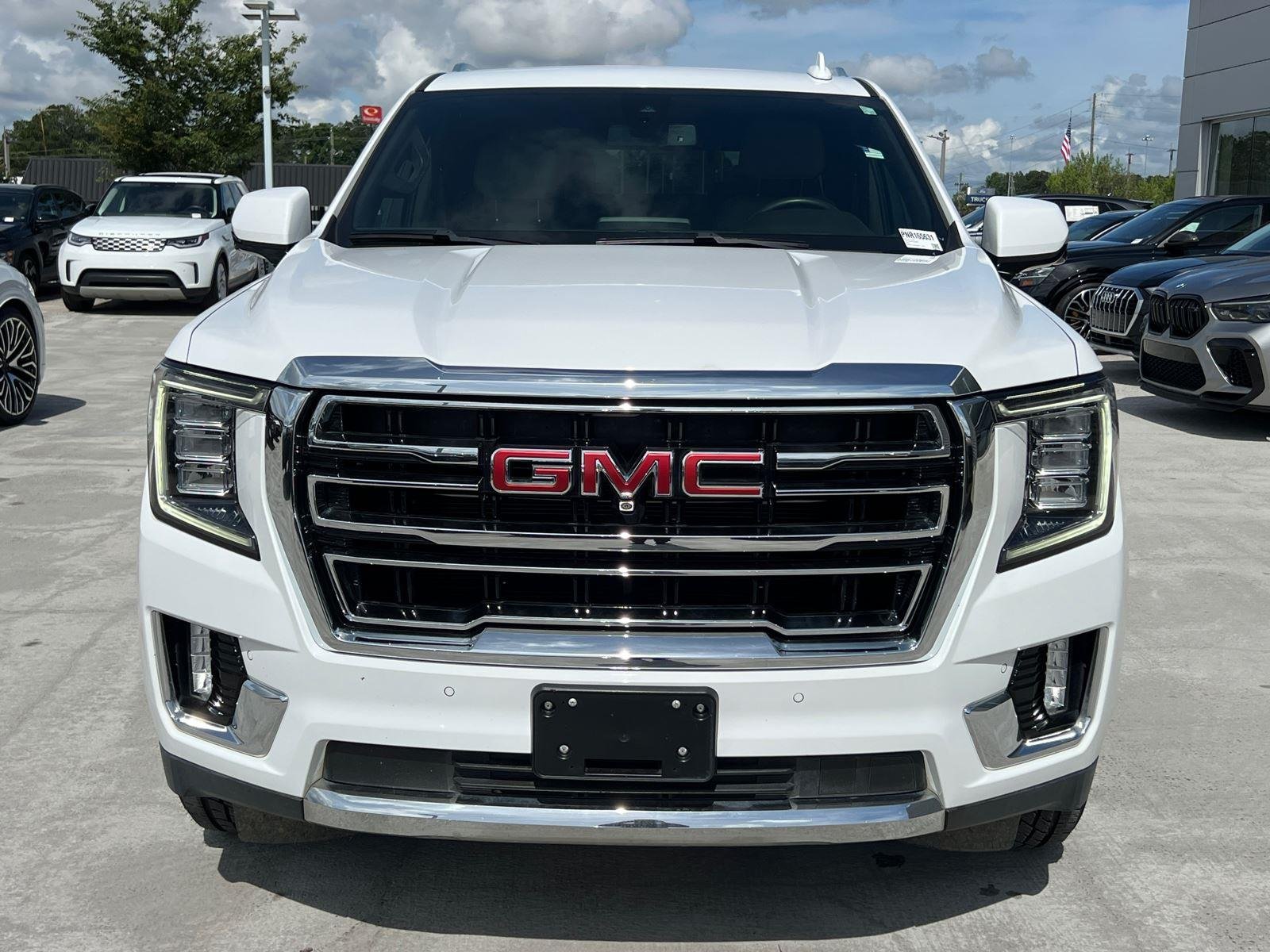 Used 2022 Summit White GMC SLT image 2