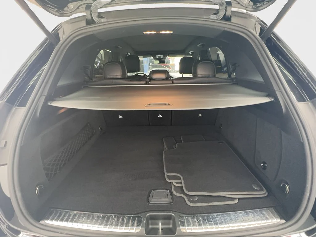 Used 2022 Black Mercedes-Benz GLE 350 image 16